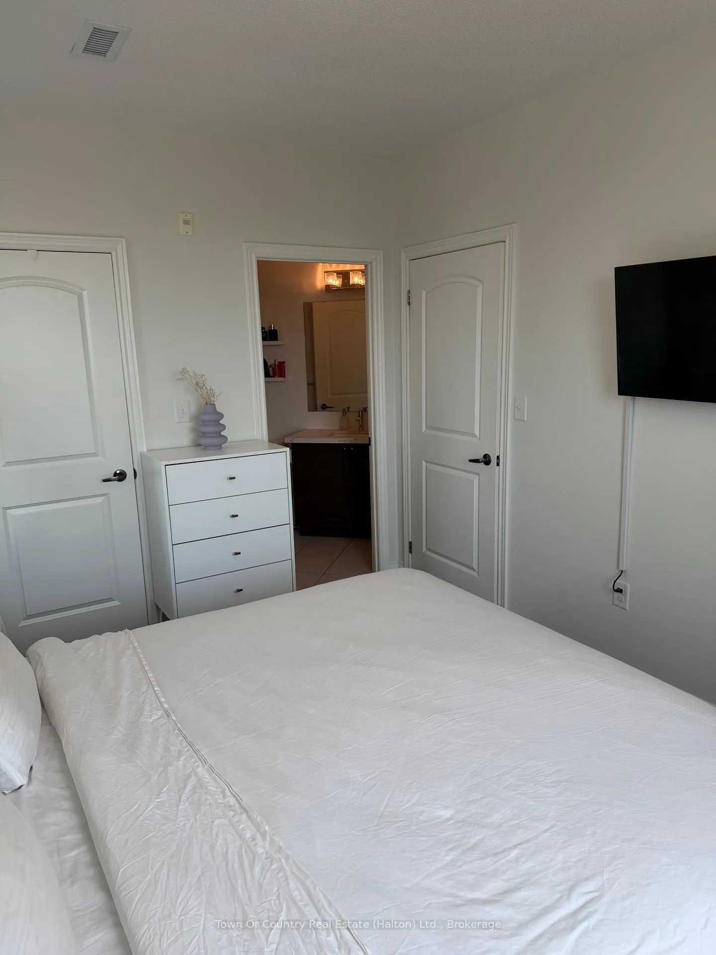 Photo 18 of Unit 310, 383 Main Street E, Milton, Old Milton — HOMEH