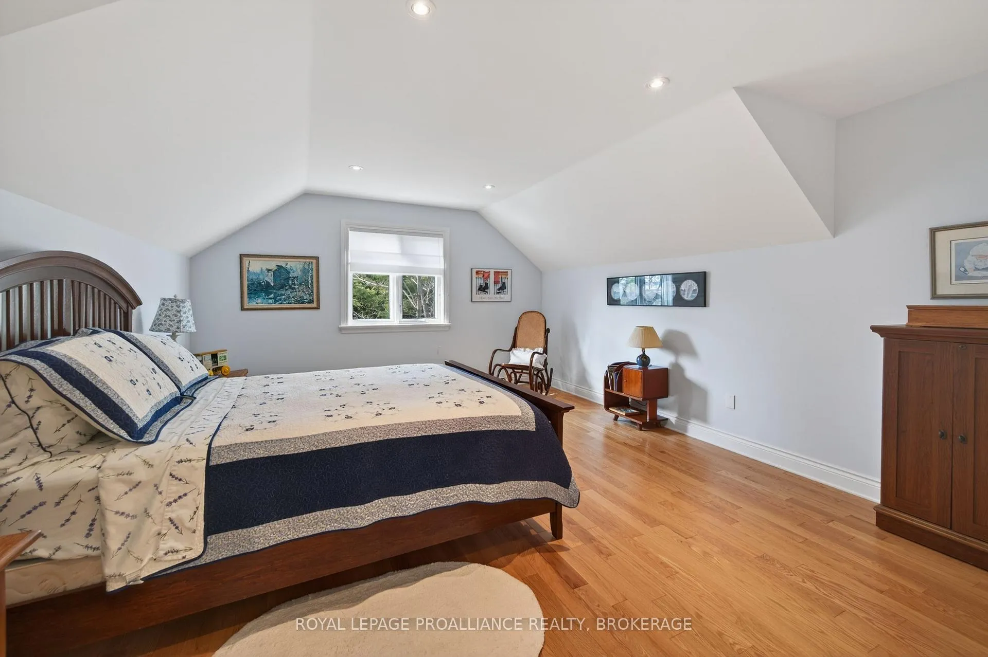 Photo 30 of 178 Nicholson Point Road, Loyalist, Lennox and Addington - South — HOMEH