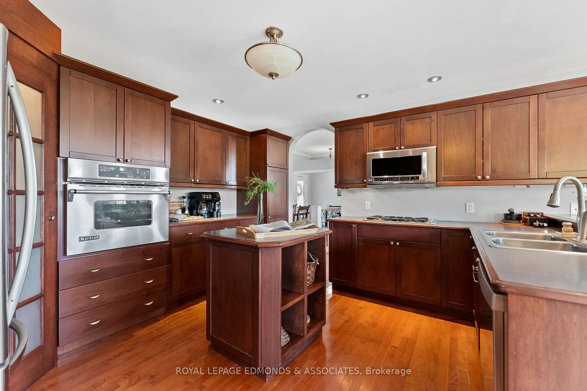 Photo 13 of 162 Pleasant View Drive, Laurentian Valley, Laurentian Valley — HOMEH