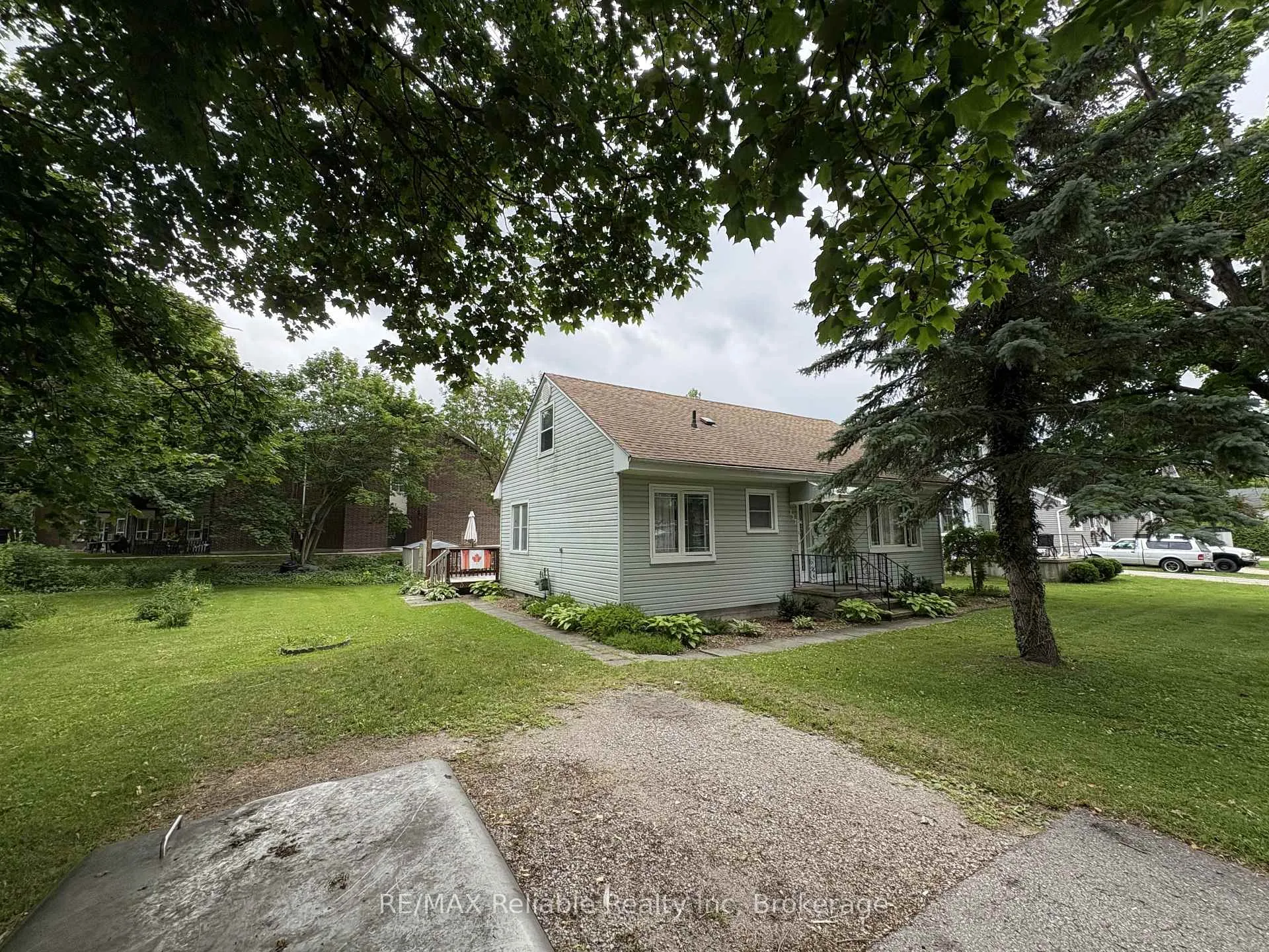 Photo 2 of 137 Fulton Street, Central Huron, Clinton — HOMEH