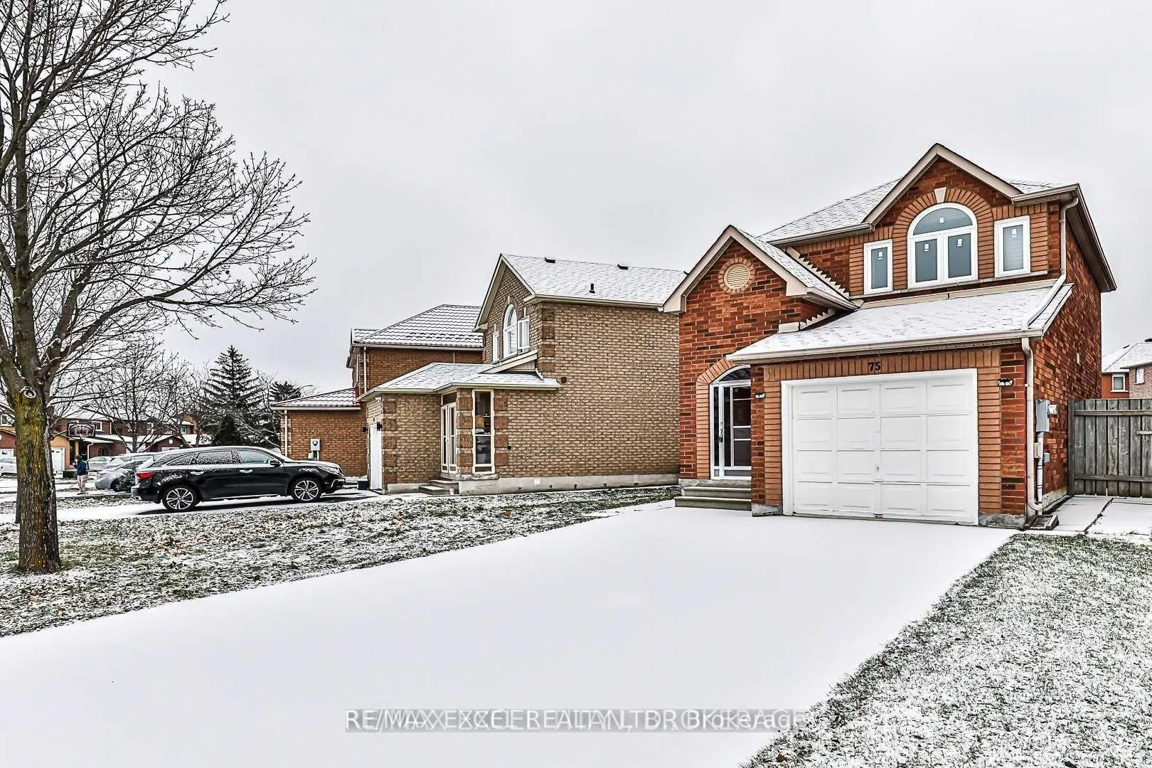 Photo 3 of 75 Hendon Road, Markham, Milliken Mills East — HOMEH