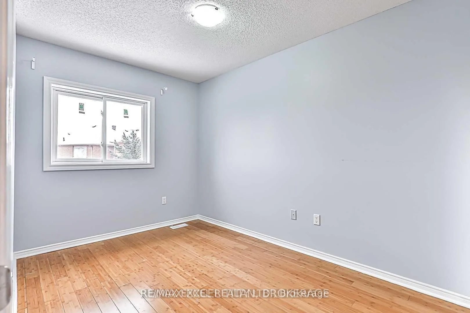 Photo 19 of 75 Hendon Road, Markham, Milliken Mills East — HOMEH