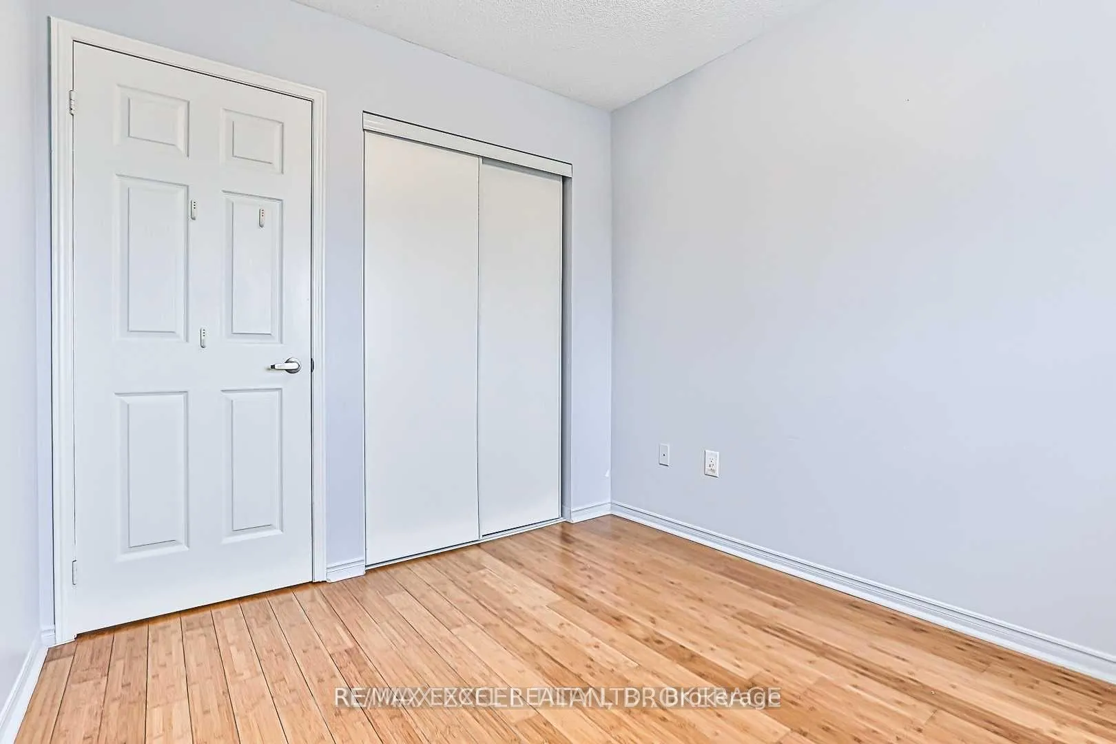 Photo 22 of 75 Hendon Road, Markham, Milliken Mills East — HOMEH