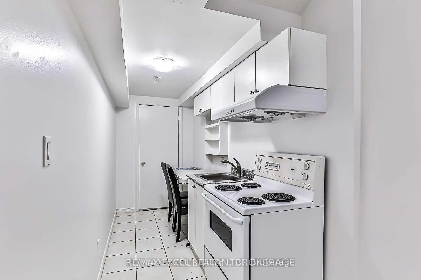 Photo 25 of 75 Hendon Road, Markham, Milliken Mills East — HOMEH
