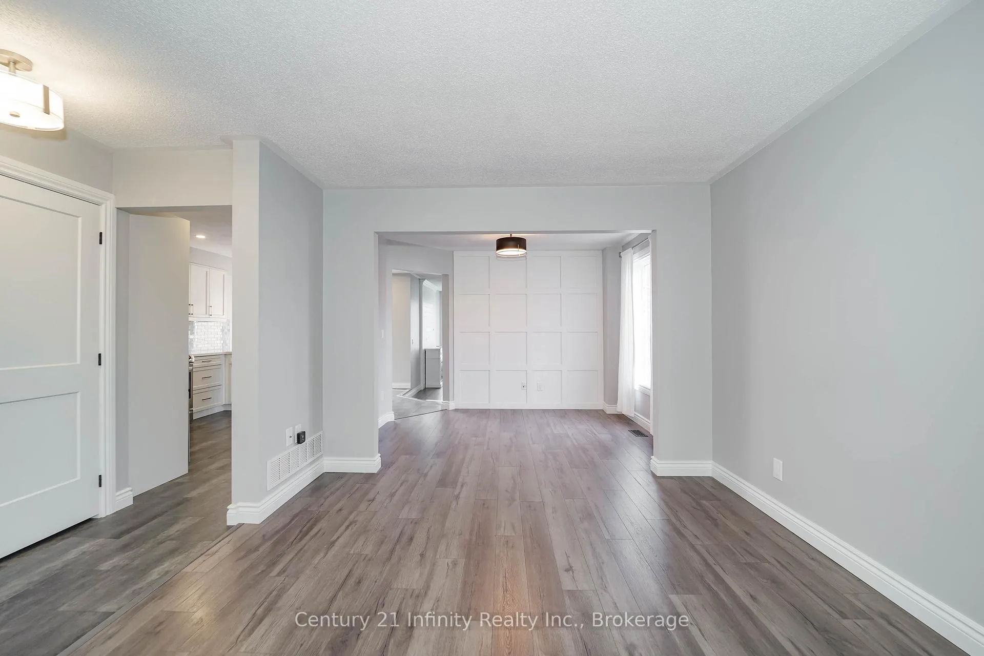 Photo 7 of 178 High Street, Clarington, Bowmanville — HOMEH