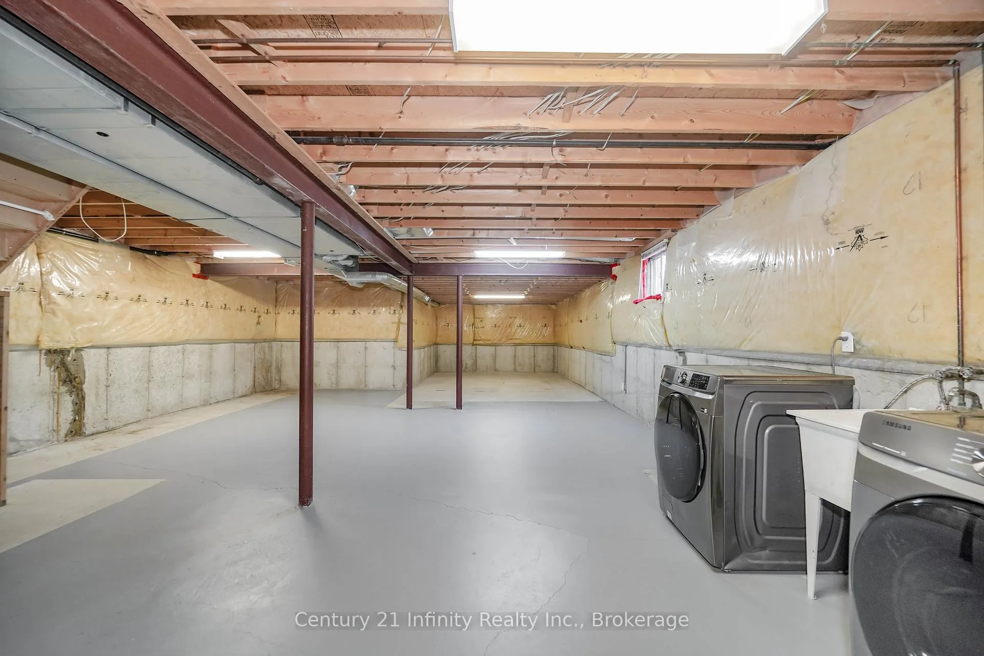 Photo 27 of 178 High Street, Clarington, Bowmanville — HOMEH