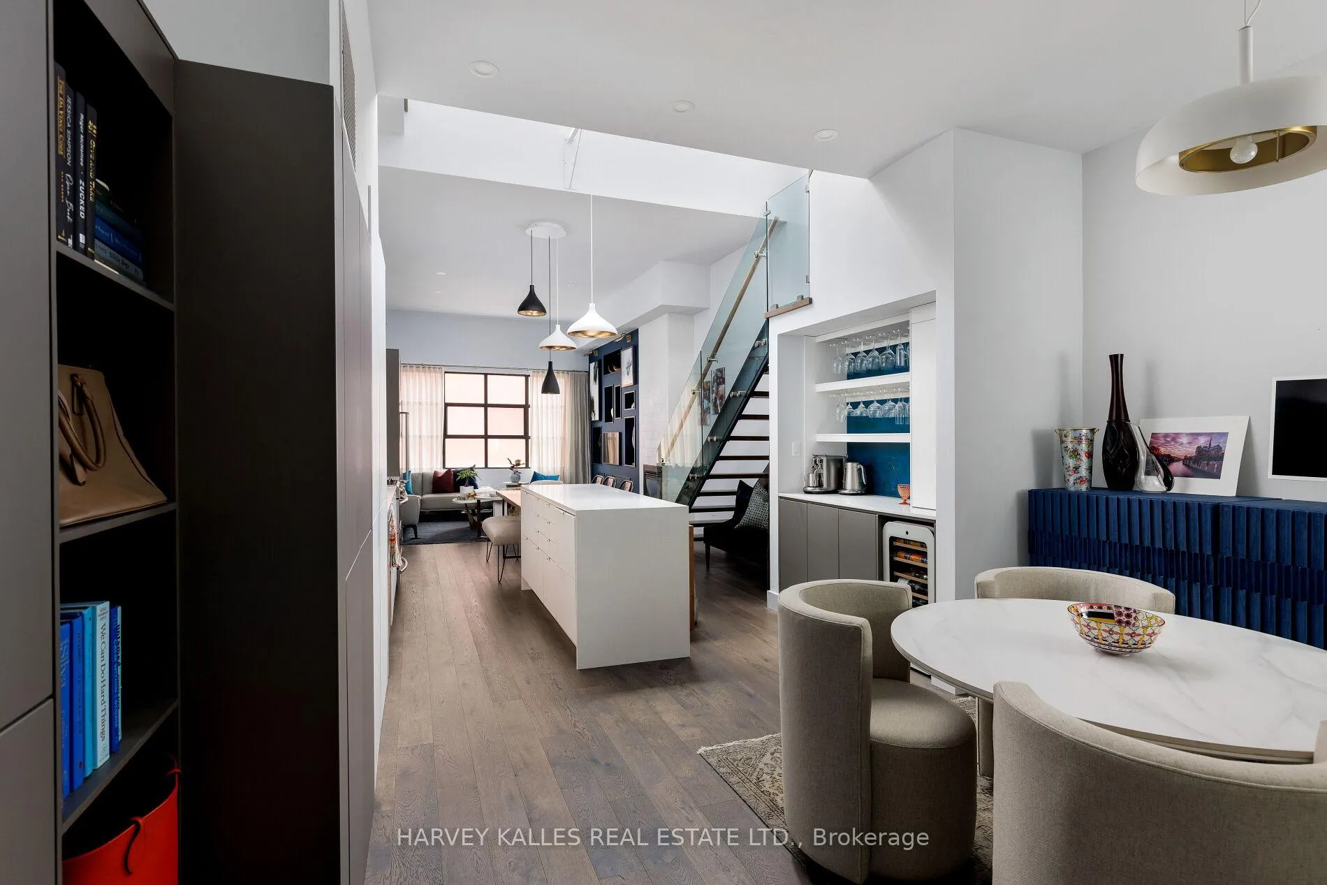 Photo 7 of Unit 304, 287 Richmond Street E, Toronto, Moss Park — HOMEH