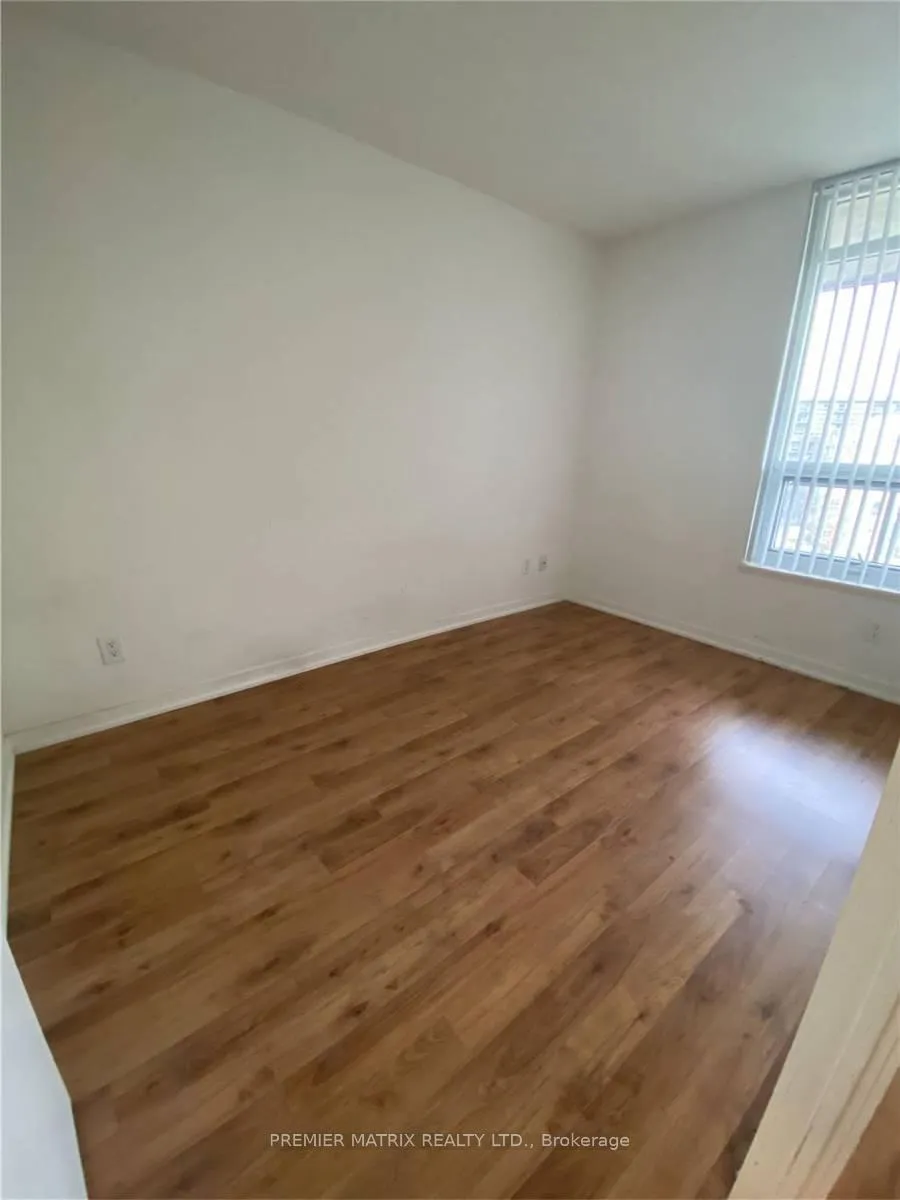 Photo 4 of Unit 620, 38 Joe Shuster Way, Toronto, South Parkdale — HOMEH