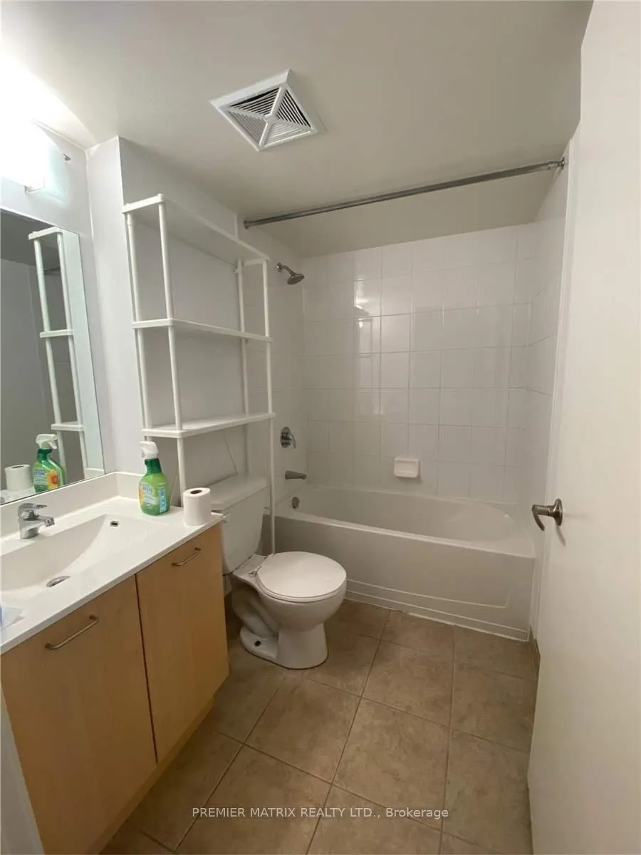 Photo 5 of Unit 620, 38 Joe Shuster Way, Toronto, South Parkdale — HOMEH