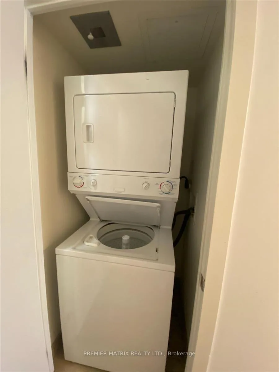 Photo 6 of Unit 620, 38 Joe Shuster Way, Toronto, South Parkdale — HOMEH
