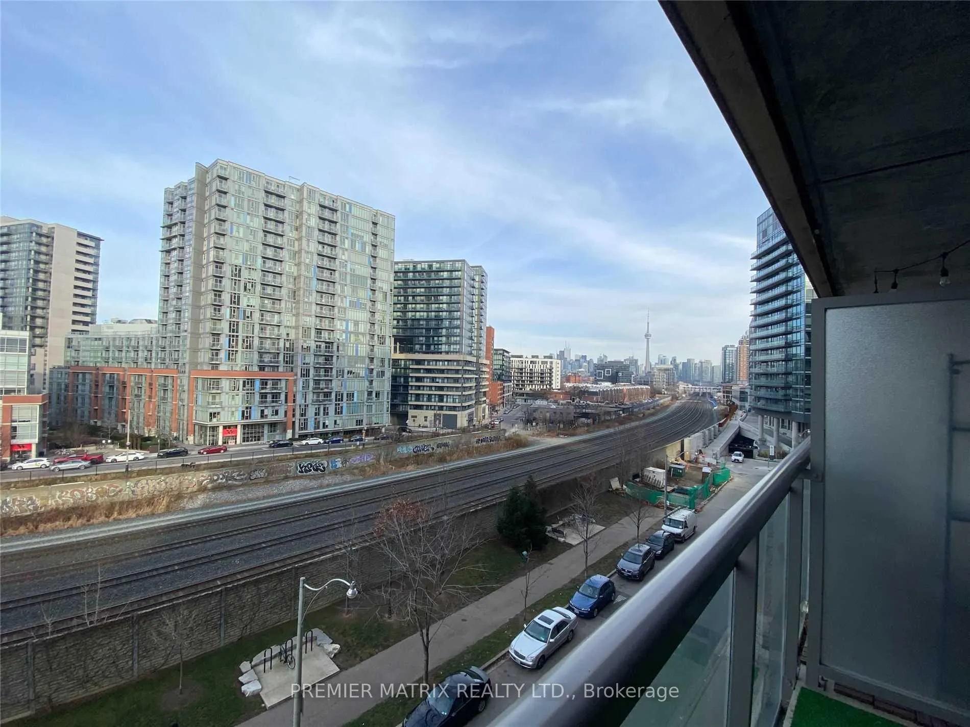 Photo 8 of Unit 620, 38 Joe Shuster Way, Toronto, South Parkdale — HOMEH