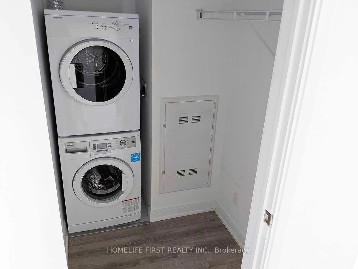 Photo 3 of Unit 2213, 50 Charles Street E, Toronto, Church-Yonge Corridor — HOMEH