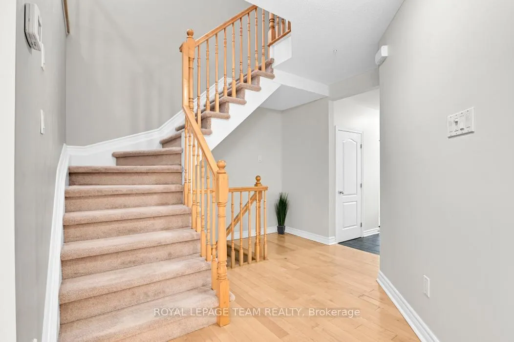 Photo 6 of 87 Selhurst Avenue, Ottawa, Barrhaven East — HOMEH