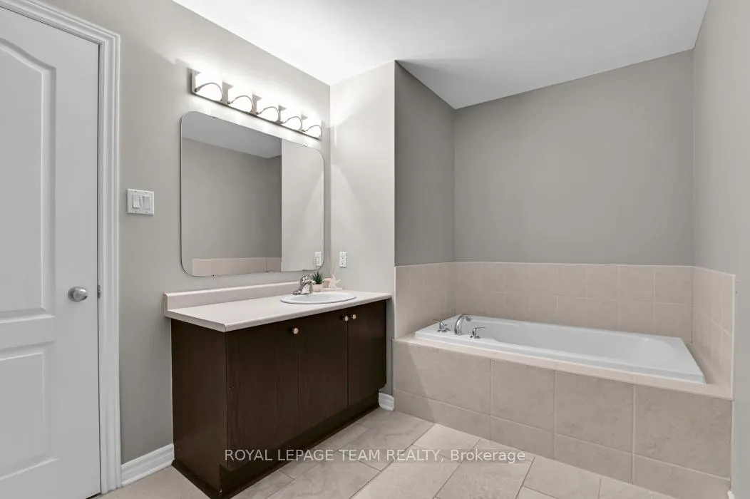 Photo 25 of 87 Selhurst Avenue, Ottawa, Barrhaven East — HOMEH