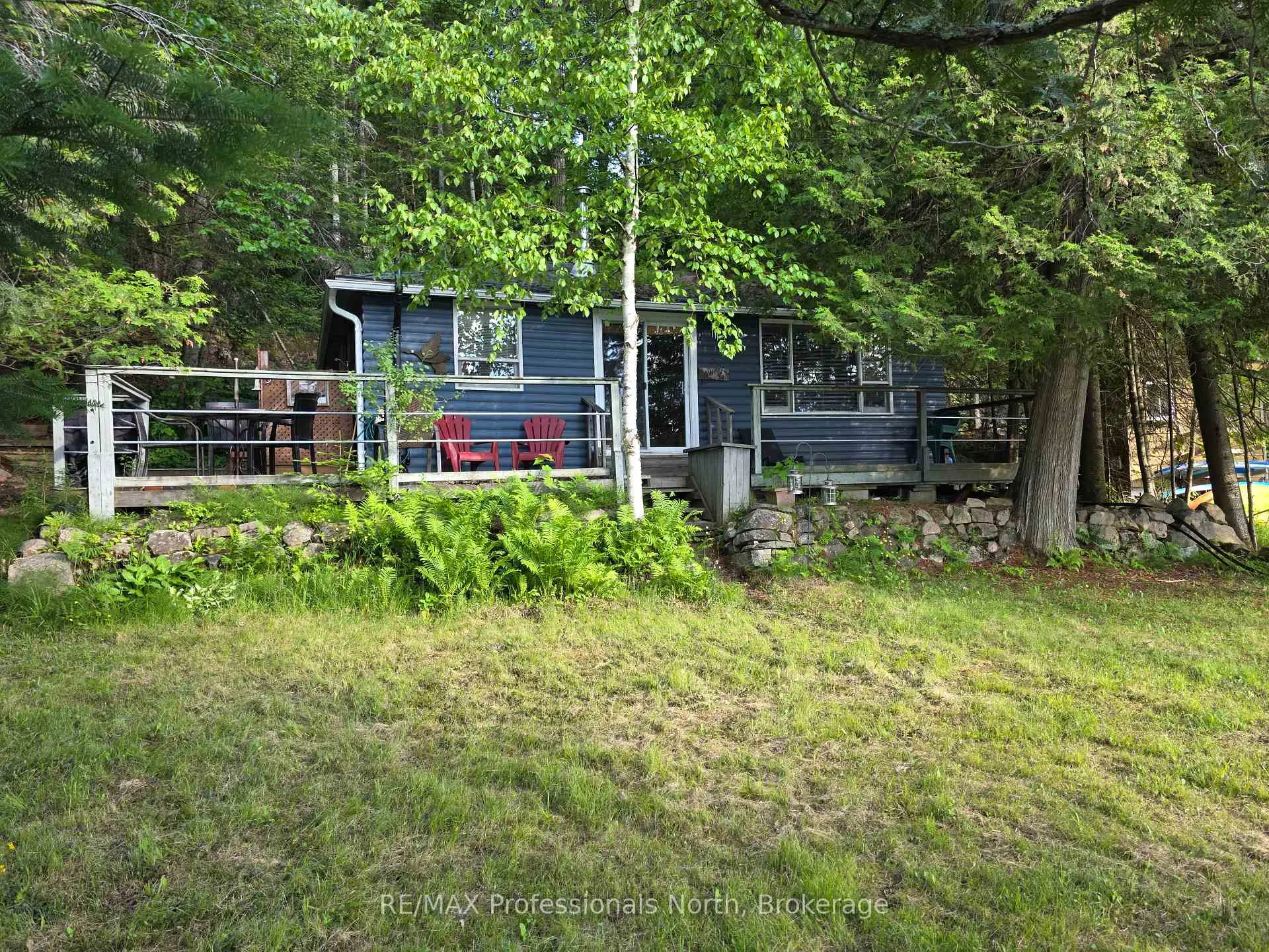 Photo 2 of 1131 Sharon Lake Drive, Minden Hills, Minden — HOMEH