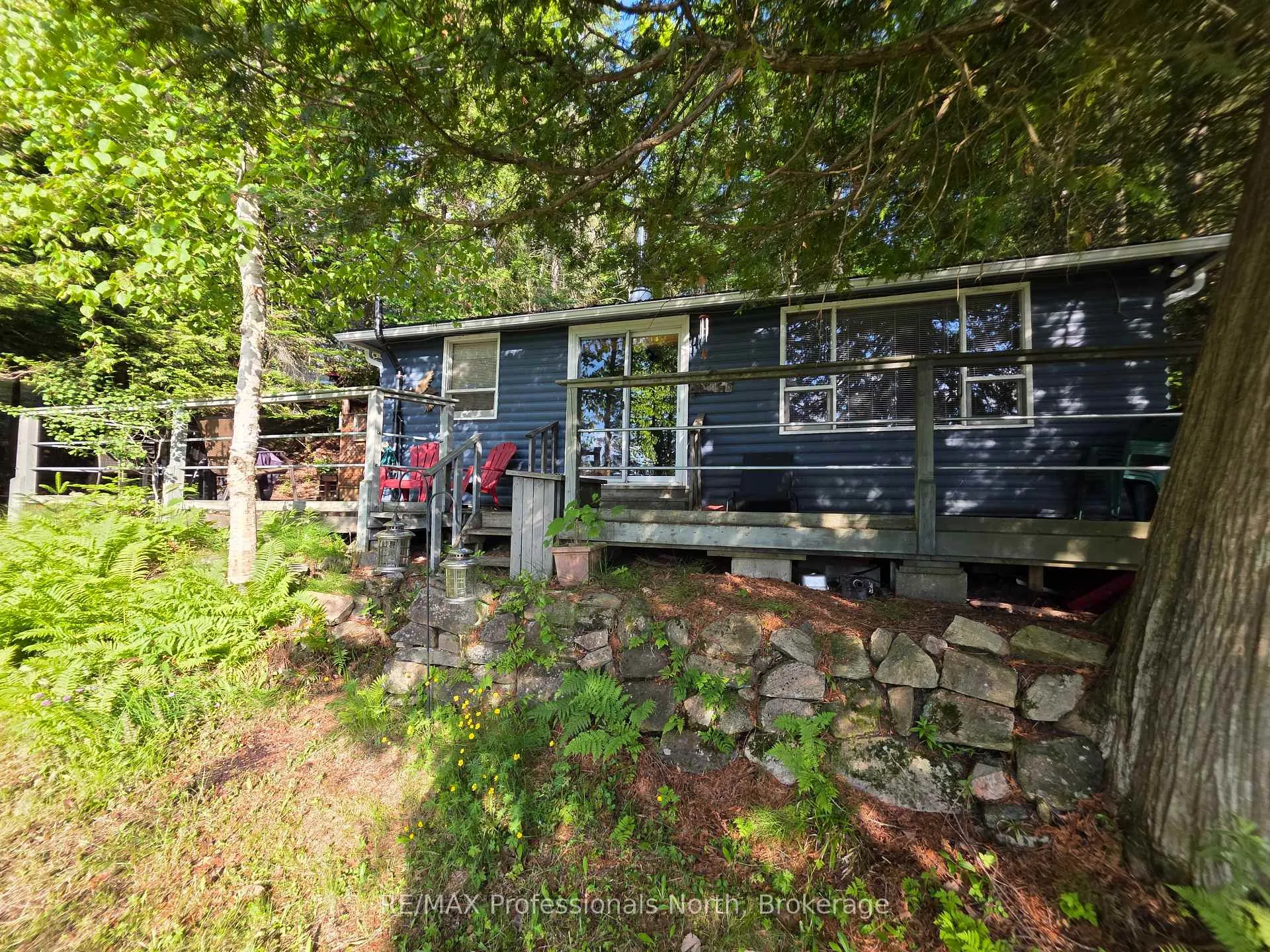 Photo 11 of 1131 Sharon Lake Drive, Minden Hills, Minden — HOMEH