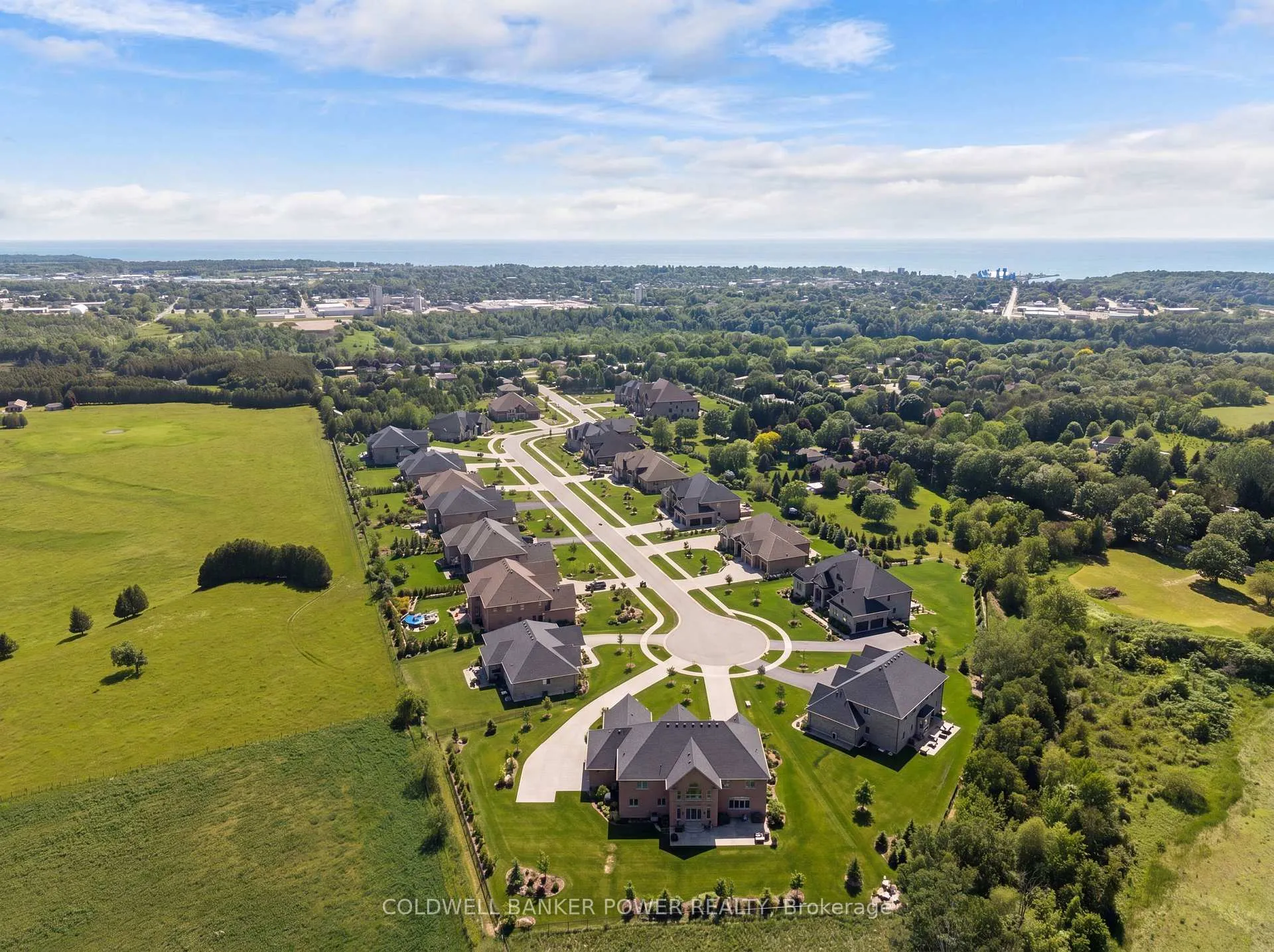Photo 23 of 6 Fern Drive, Ashfield-Colborne-Wawanosh, West Wawanosh — HOMEH