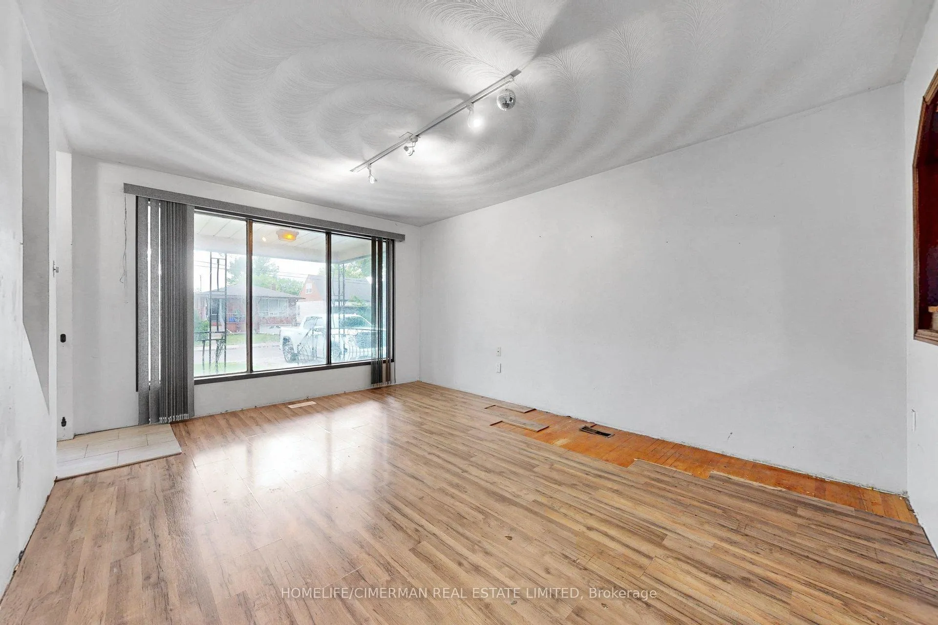 Photo 4 of 166 Normanhurst Avenue, Hamilton, Normanhurst — HOMEH
