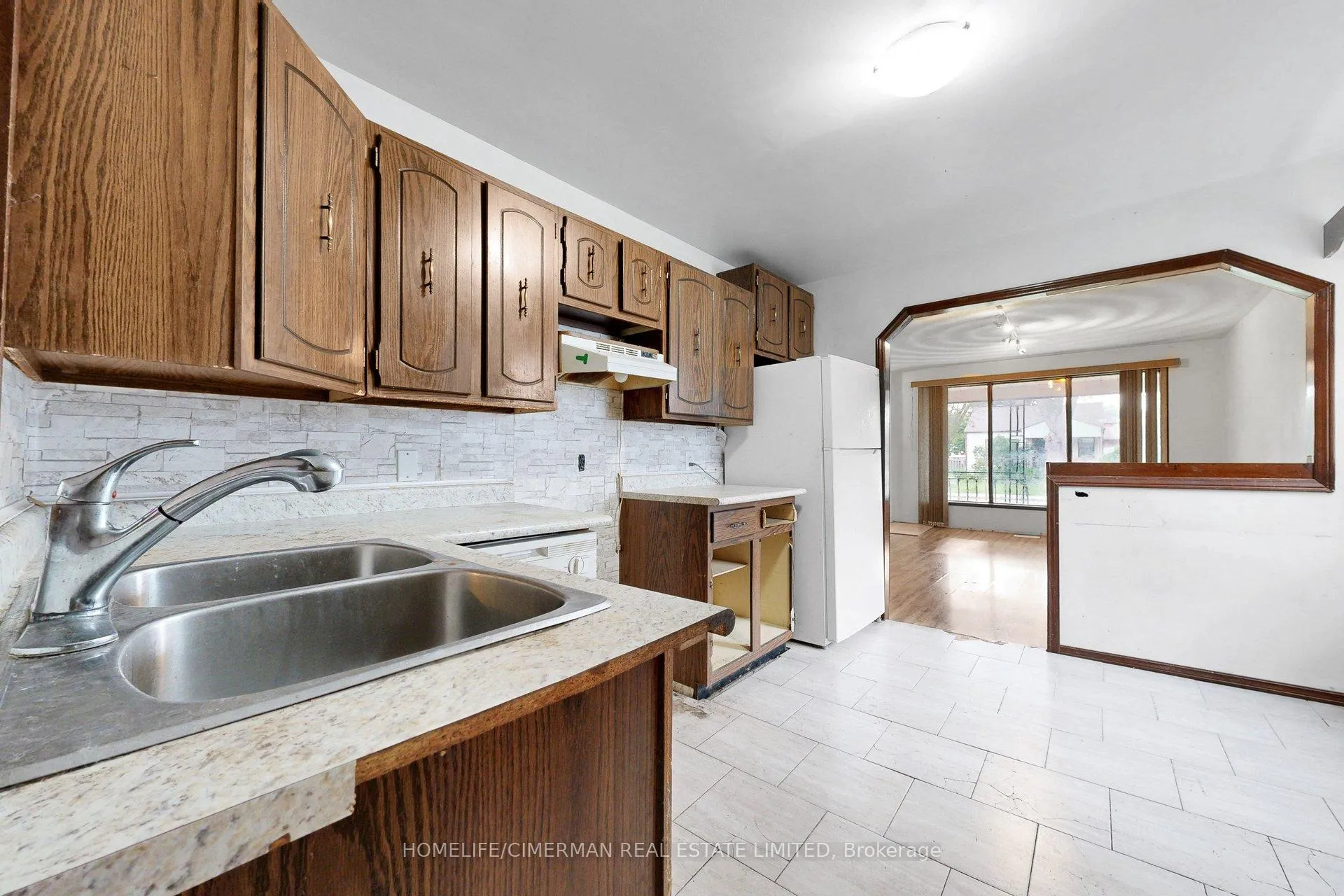 Photo 5 of 166 Normanhurst Avenue, Hamilton, Normanhurst — HOMEH