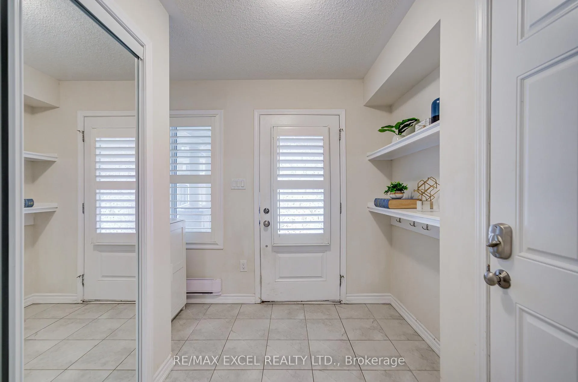 Photo 5 of 3081 Harebell Gate, Oakville, Glenorchy — HOMEH