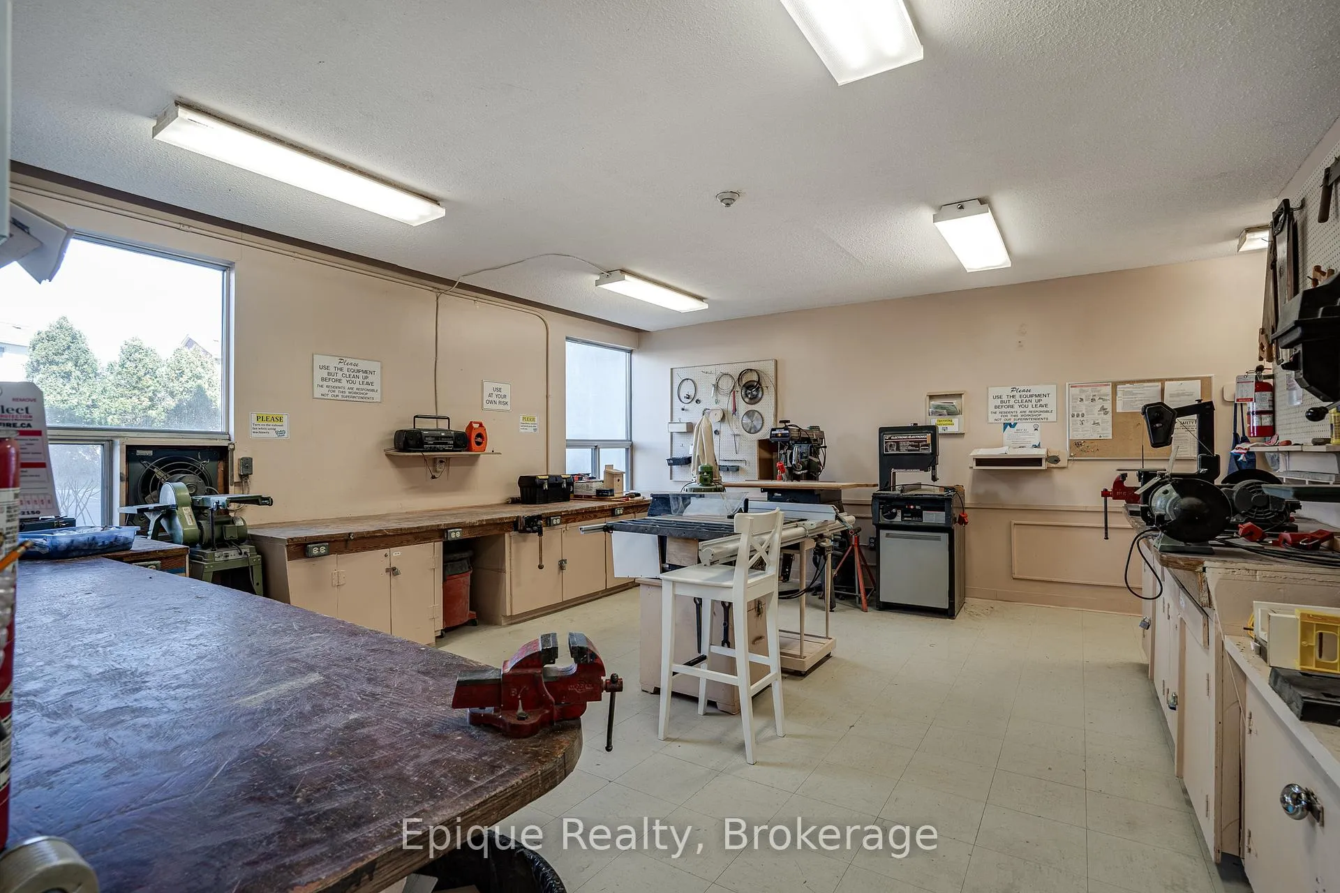 Photo 36 of Unit 409, 2055 Upper Middle Road, Burlington, Brant Hills — HOMEH