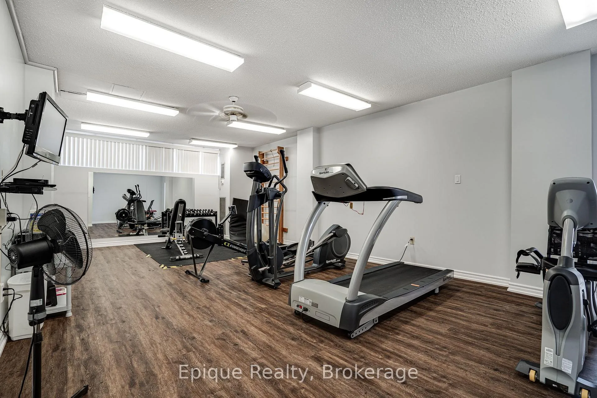 Photo 43 of Unit 409, 2055 Upper Middle Road, Burlington, Brant Hills — HOMEH