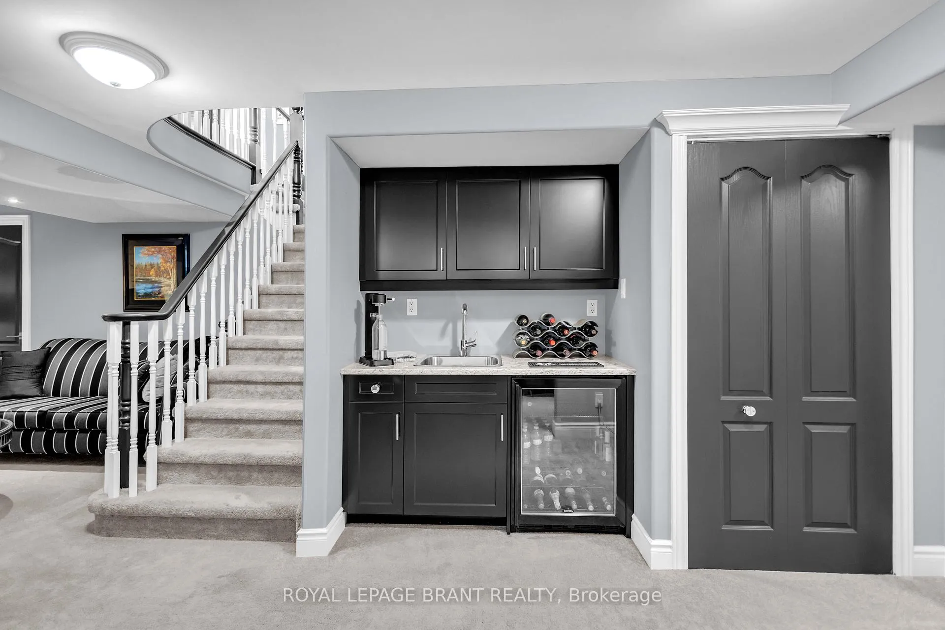 Photo 26 of 57 Carmichael Crescent, Brantford, Mayfair — HOMEH