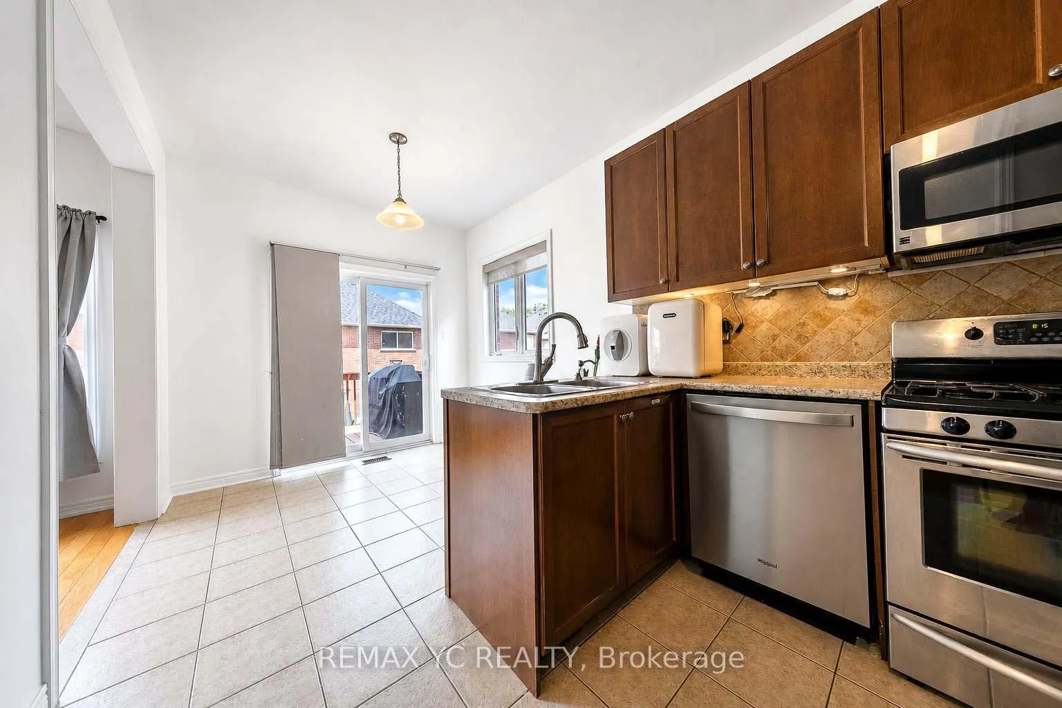 Photo 14 of 24 Millwright Avenue, Richmond Hill, Oak Ridges Lake Wilcox — HOMEH