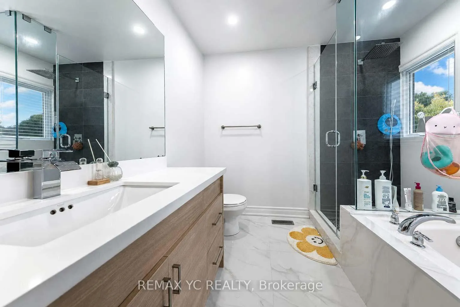 Photo 23 of 24 Millwright Avenue, Richmond Hill, Oak Ridges Lake Wilcox — HOMEH