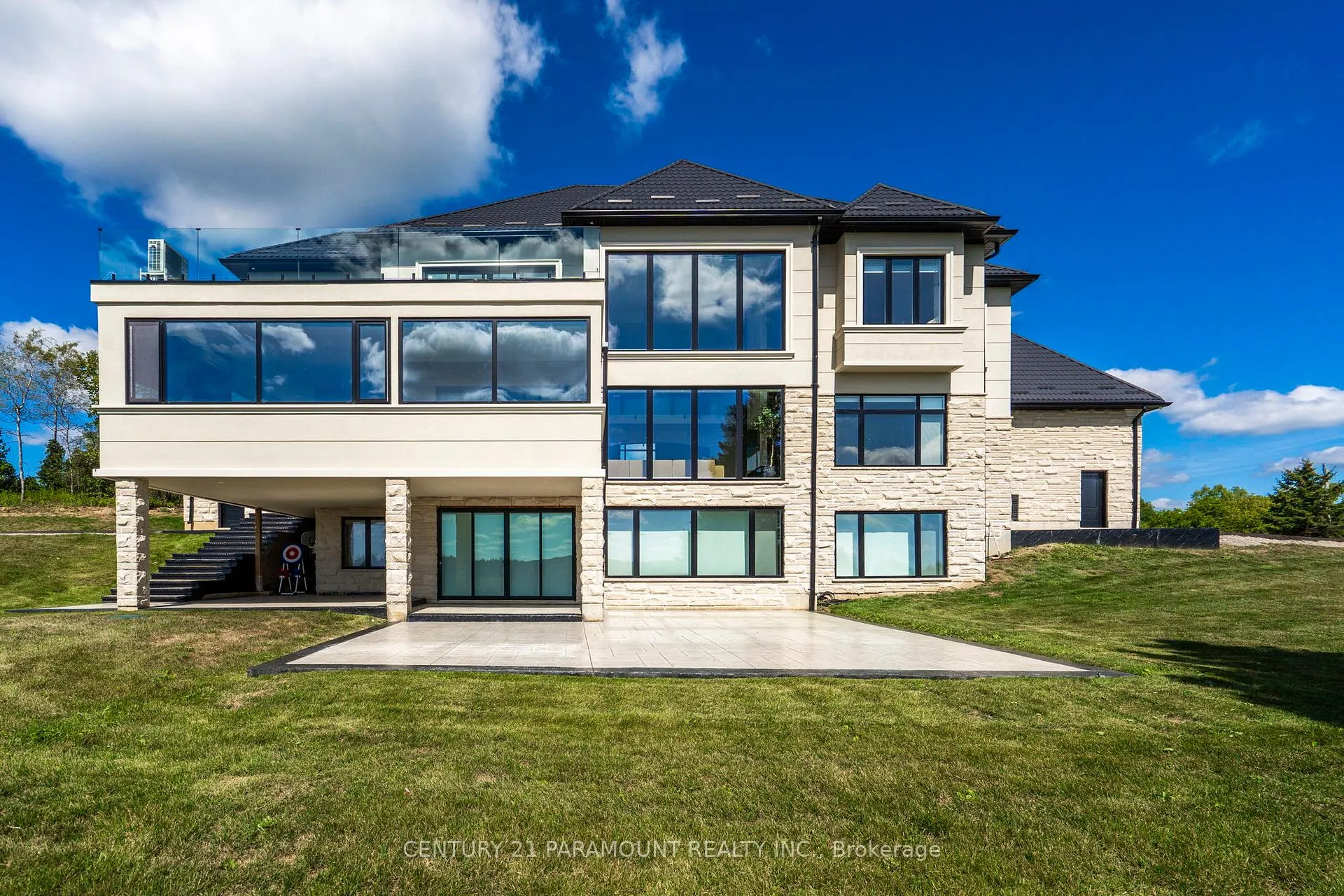 Photo 49 of 16322 Hillview Place, Caledon, Palgrave — HOMEH