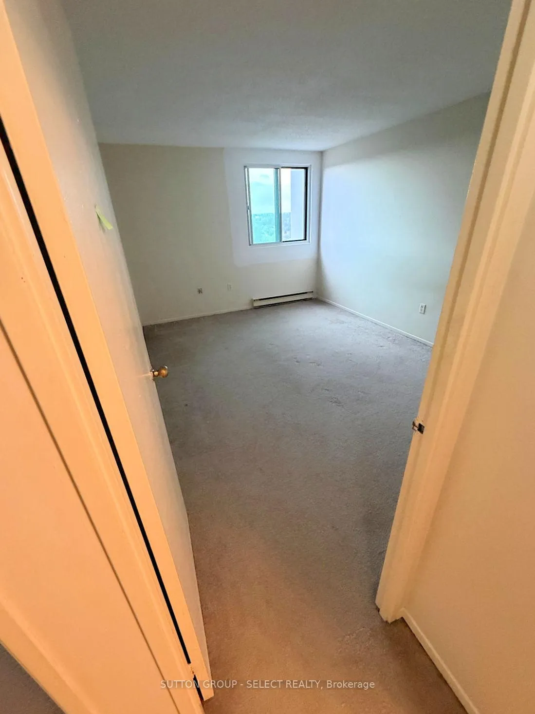 Photo 17 of Unit 810, 600 Grenfell Drive, London, North C — HOMEH