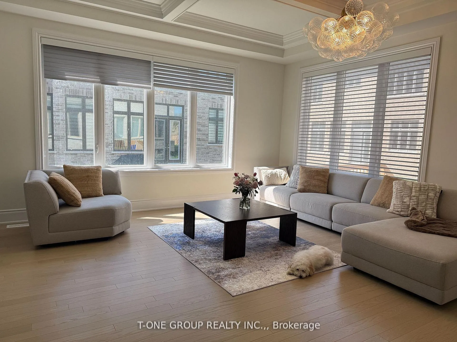 Photo 5 of 35 Nanhai Avenue, Markham, Angus Glen — HOMEH