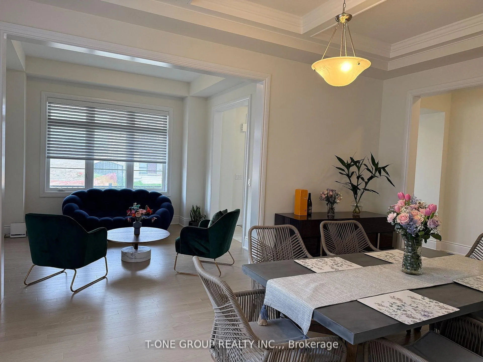 Photo 6 of 35 Nanhai Avenue, Markham, Angus Glen — HOMEH