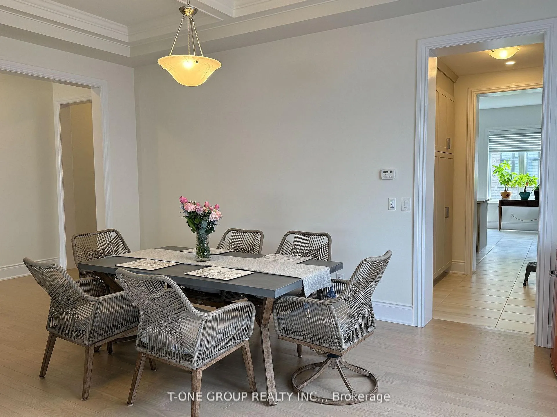 Photo 7 of 35 Nanhai Avenue, Markham, Angus Glen — HOMEH