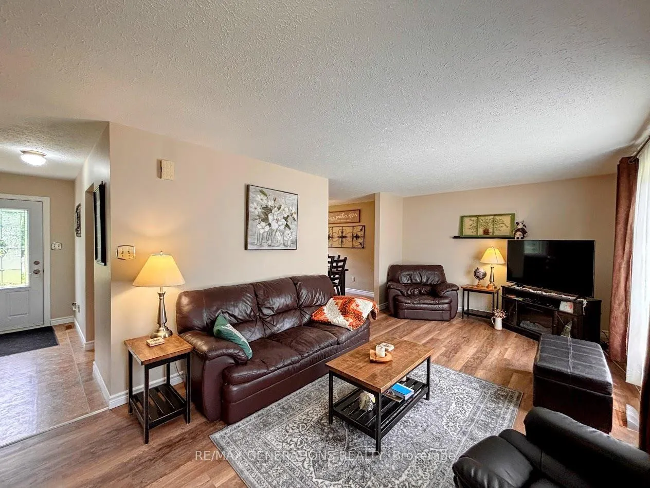 Photo 2 of 16 Matachewan Road, Manitouwadge, TB-73 — HOMEH
