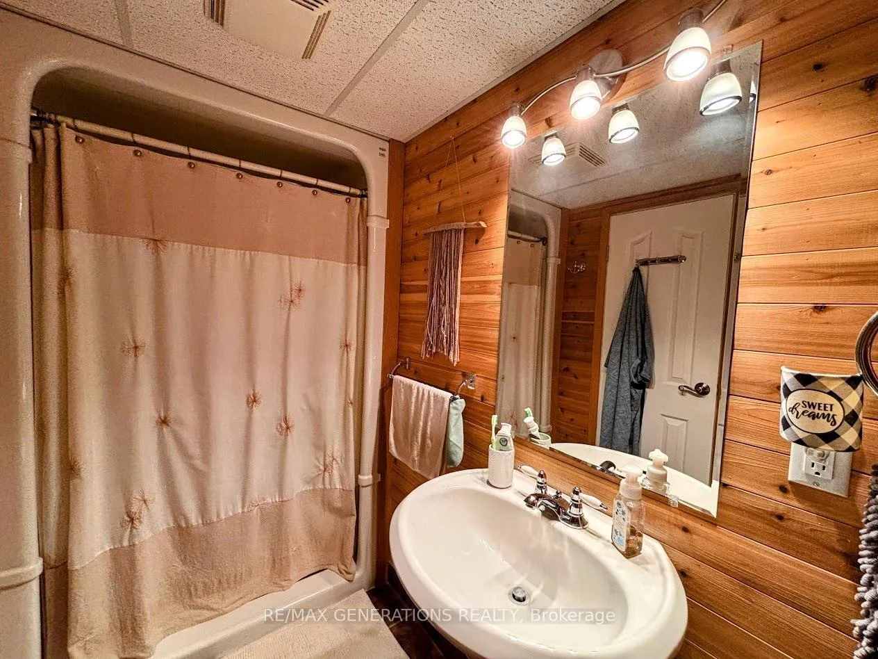 Photo 25 of 16 Matachewan Road, Manitouwadge, TB-73 — HOMEH