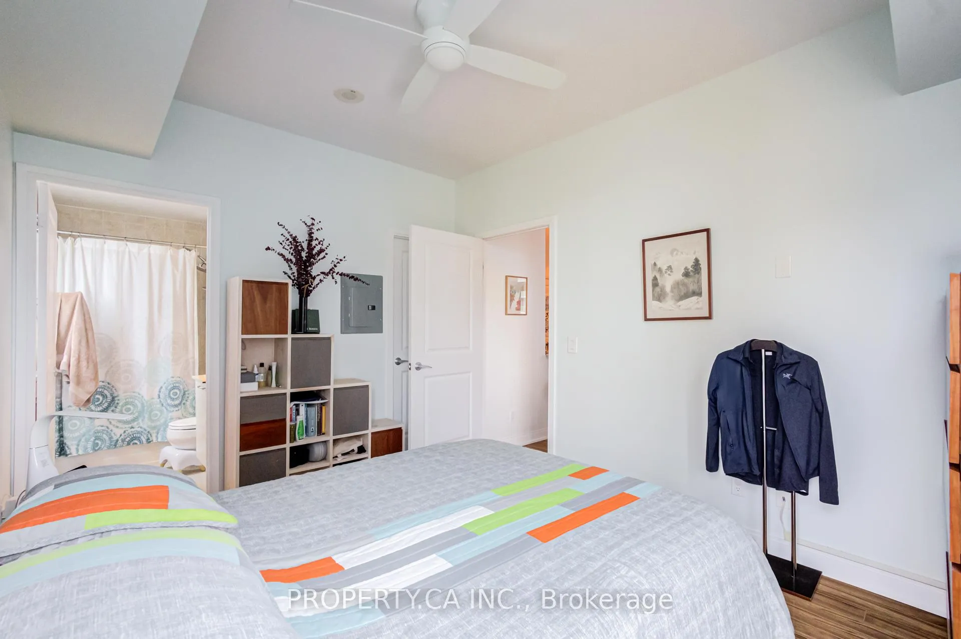 Photo 10 of Unit 1407, 88 Broadway Avenue, Toronto, Mount Pleasant East — HOMEH