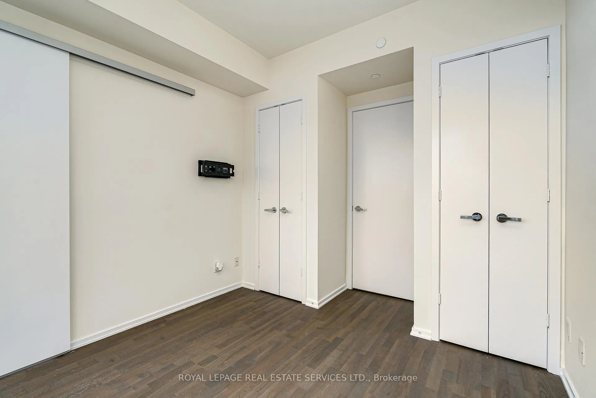 Photo 13 of Unit 3701, 1 Bloor Street E, Toronto, Church-Yonge Corridor — HOMEH