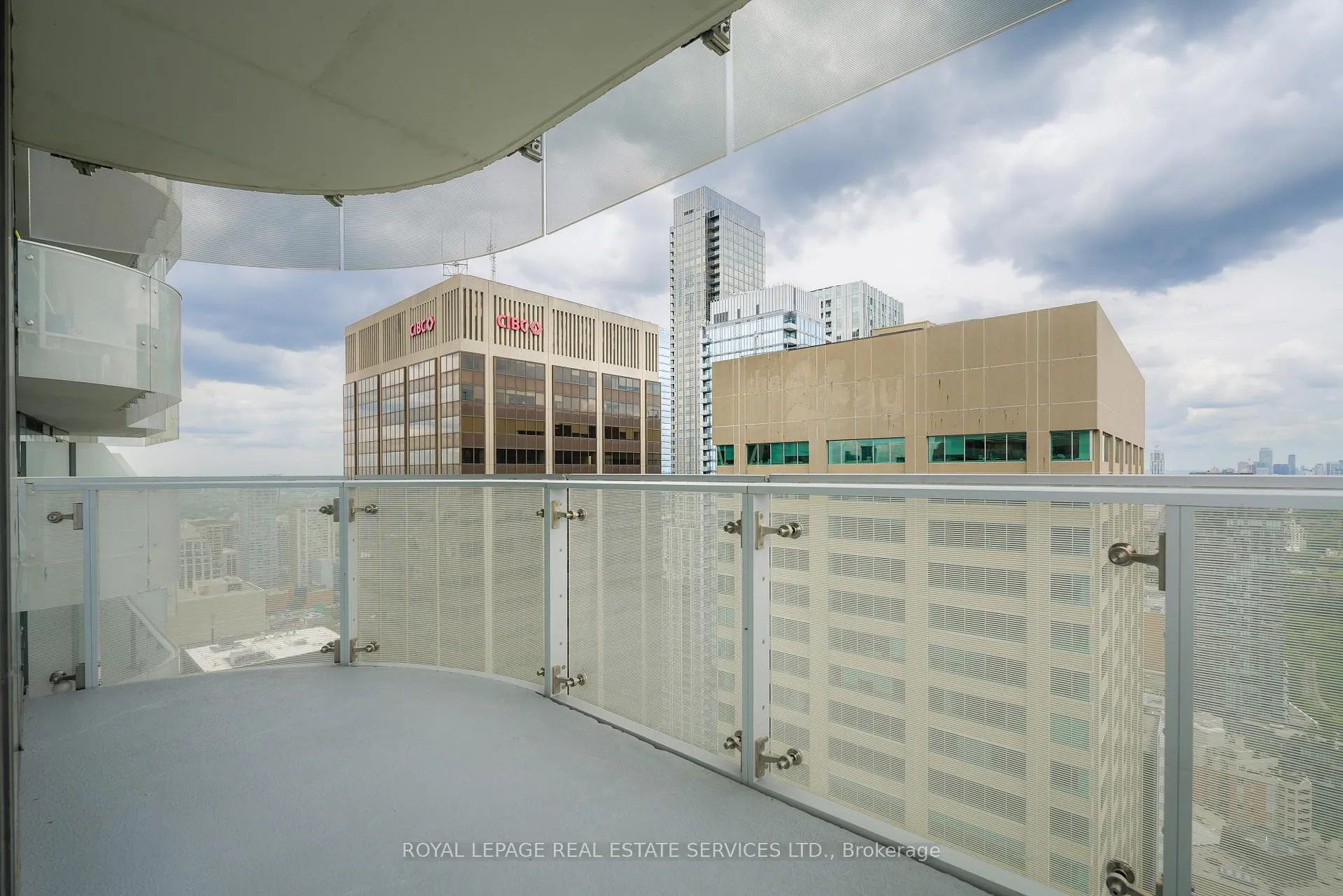 Photo 24 of Unit 3701, 1 Bloor Street E, Toronto, Church-Yonge Corridor — HOMEH