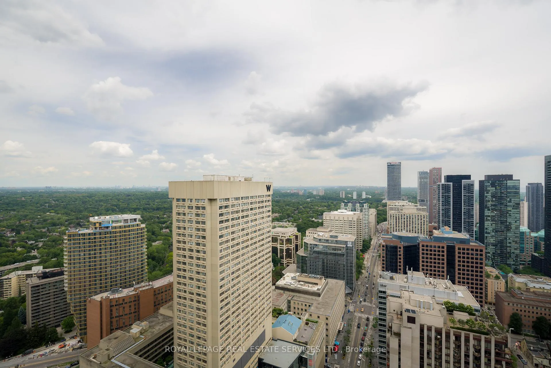 Photo 28 of Unit 3701, 1 Bloor Street E, Toronto, Church-Yonge Corridor — HOMEH