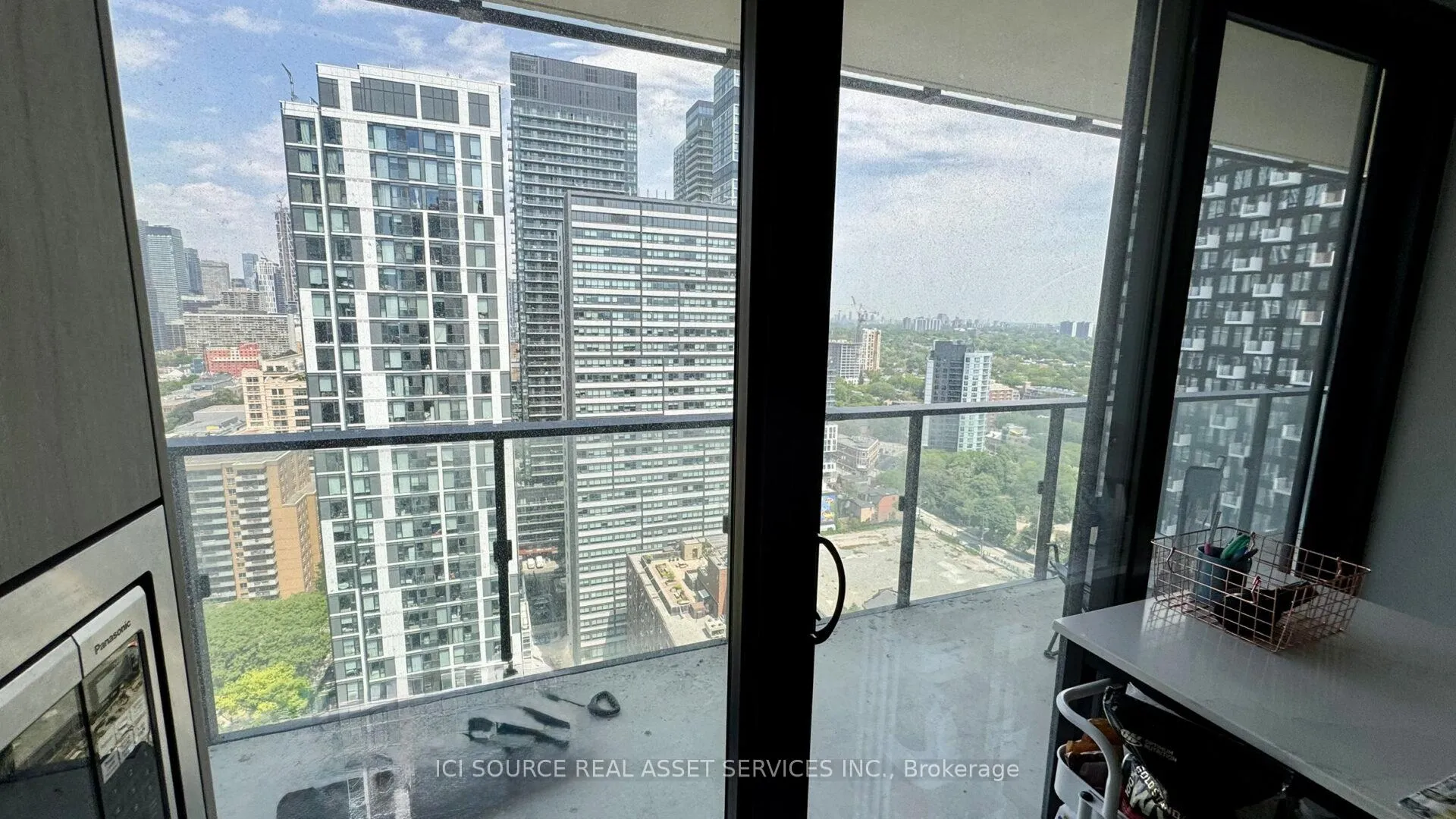 Photo 5 of Unit 2605, 47 Mutual Street, Toronto, Church-Yonge Corridor — HOMEH