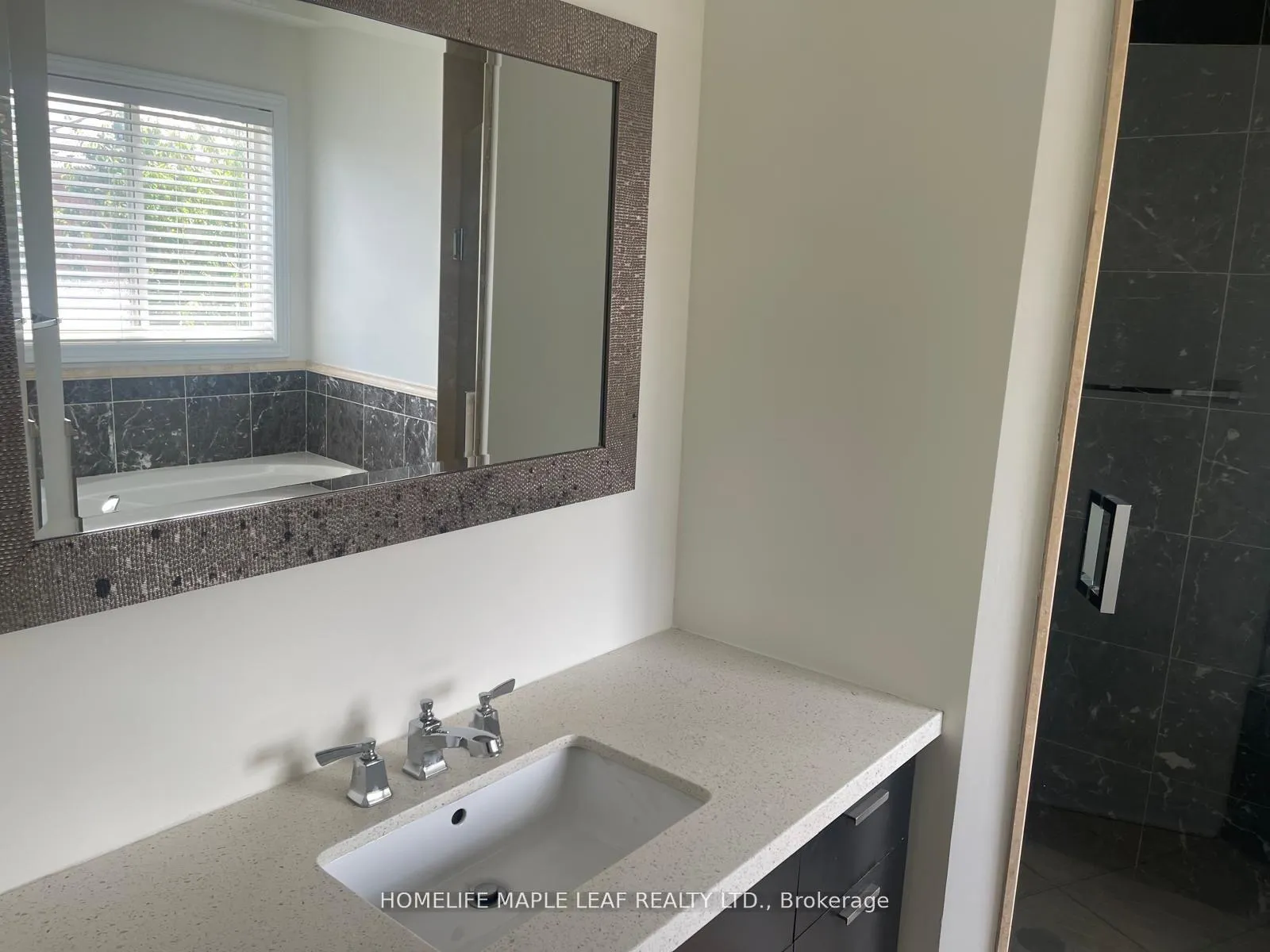 Photo 8 of 51 Redfinch Crescent, Vaughan, Vellore Village — HOMEH