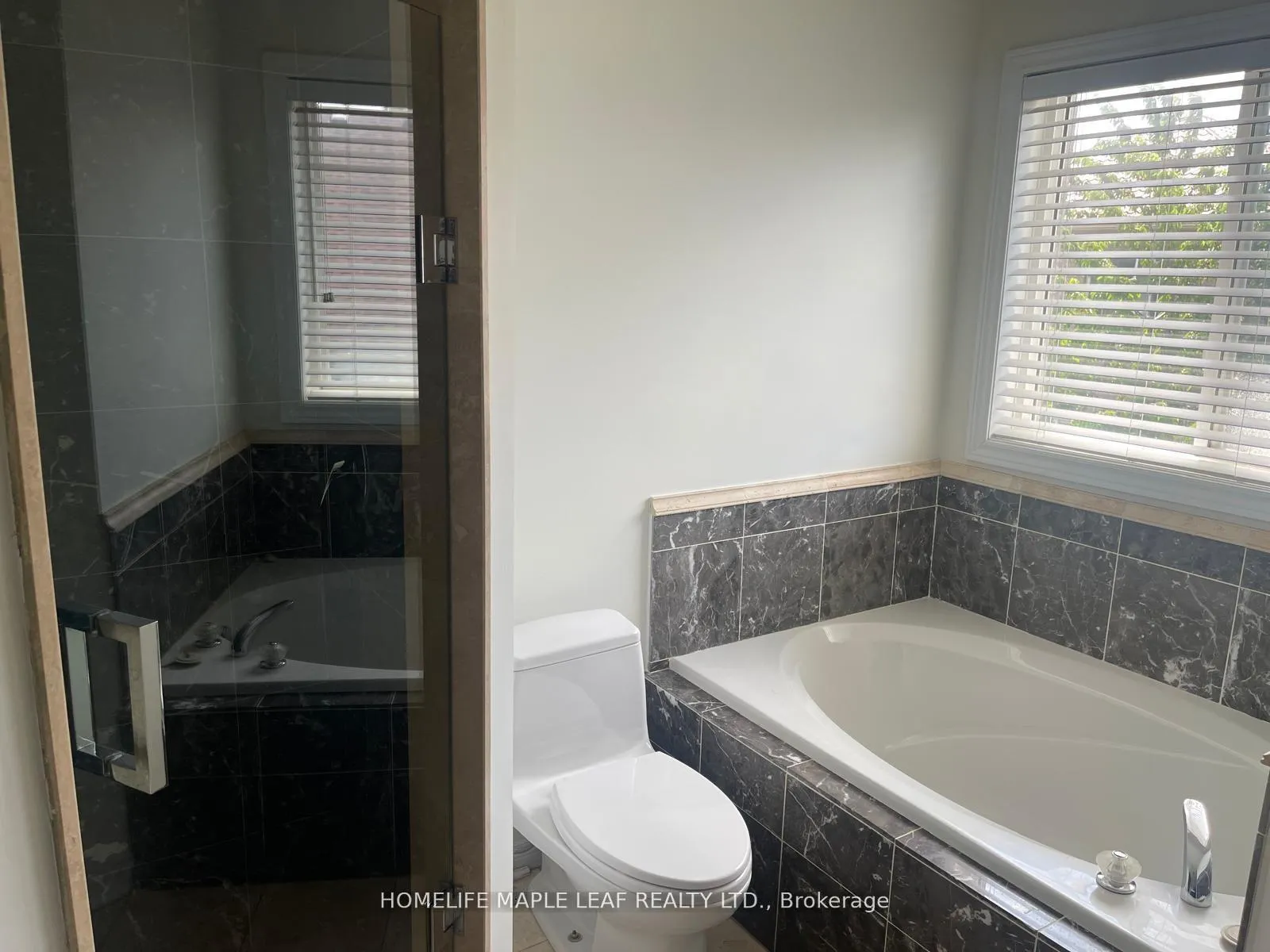 Photo 9 of 51 Redfinch Crescent, Vaughan, Vellore Village — HOMEH