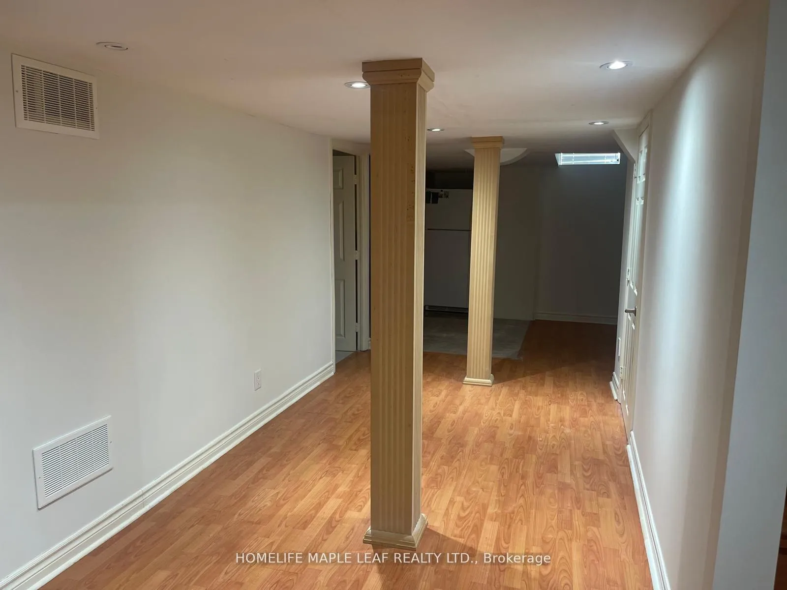 Photo 13 of 51 Redfinch Crescent, Vaughan, Vellore Village — HOMEH