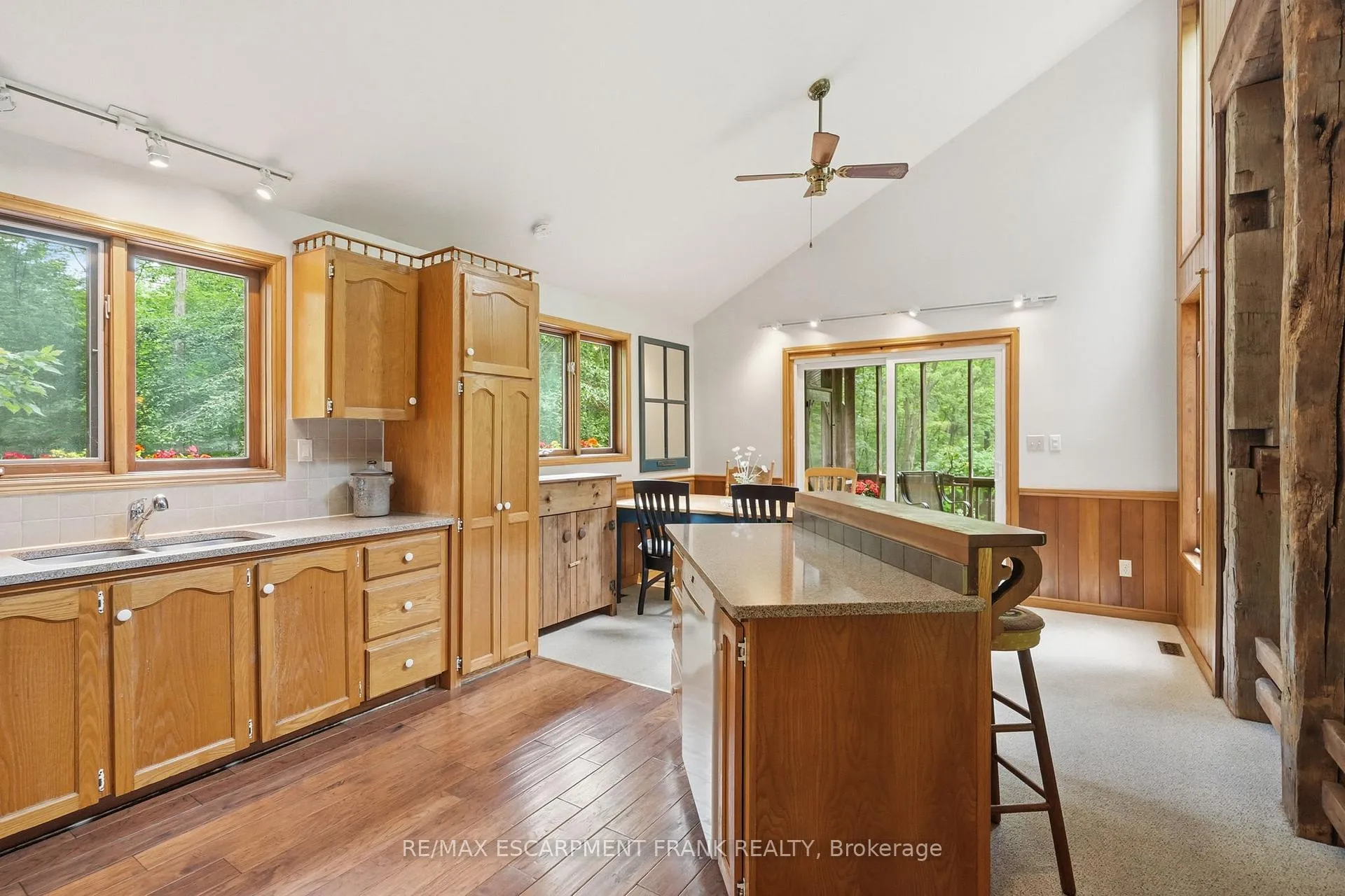 Photo 10 of 9964 Concession 1 Road, West Lincoln, West Lincoln — HOMEH