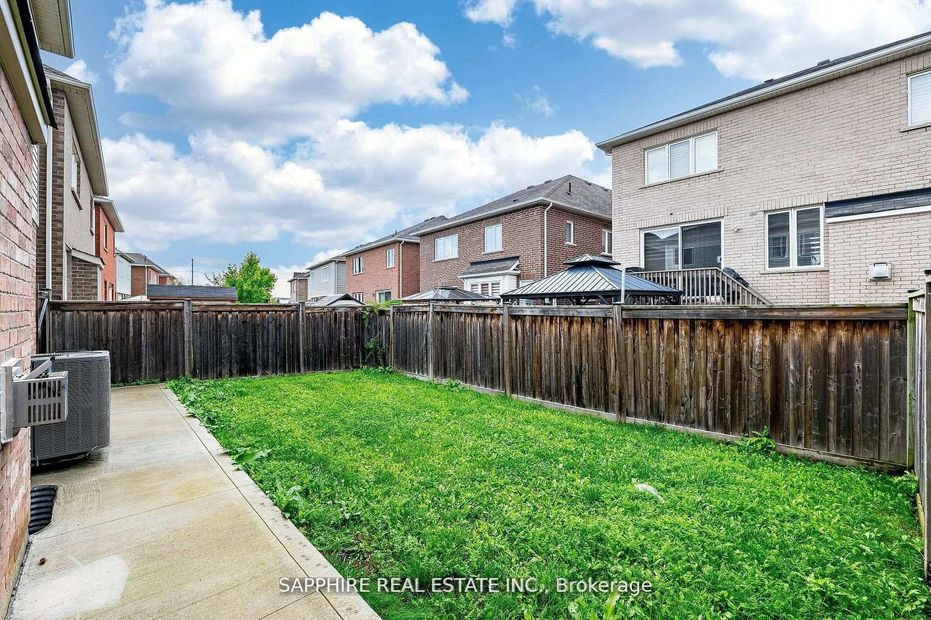 Photo 17 of 325 Trudeau (Basement) Drive, Milton, Clarke — HOMEH