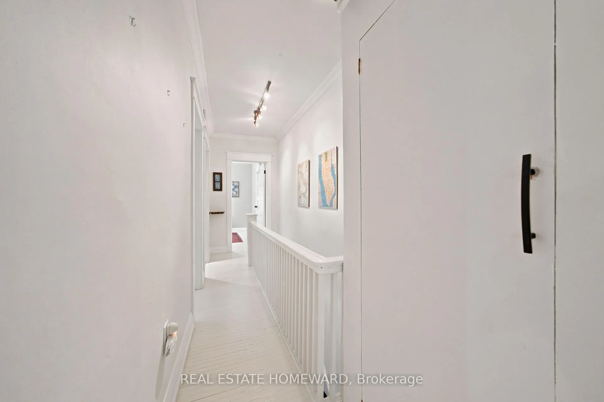 Photo 13 of 98 Drayton Avenue, Toronto, Woodbine Corridor — HOMEH