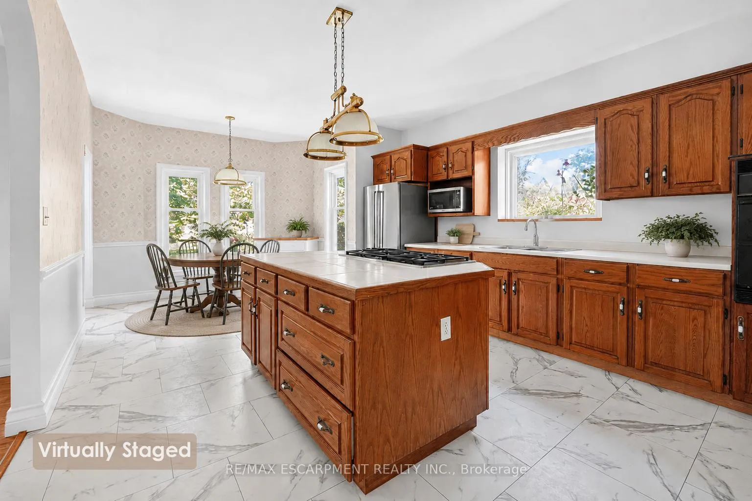 Photo 7 of 4956 Sann Road N, Lincoln, Lincoln Lake — HOMEH