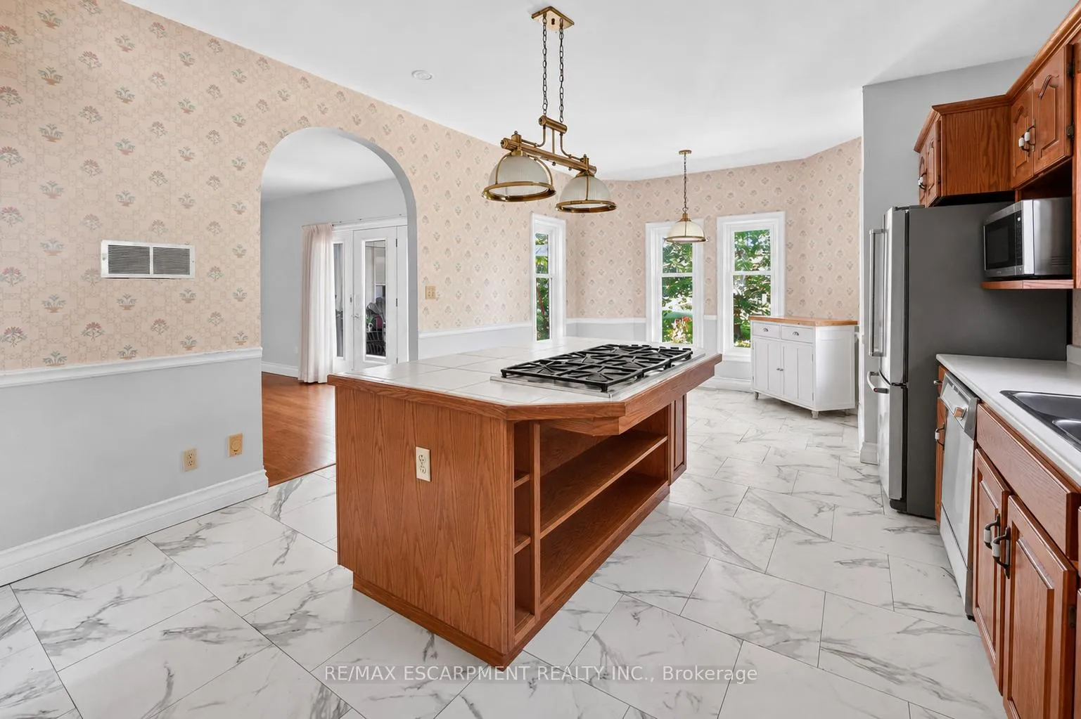 Photo 8 of 4956 Sann Road N, Lincoln, Lincoln Lake — HOMEH