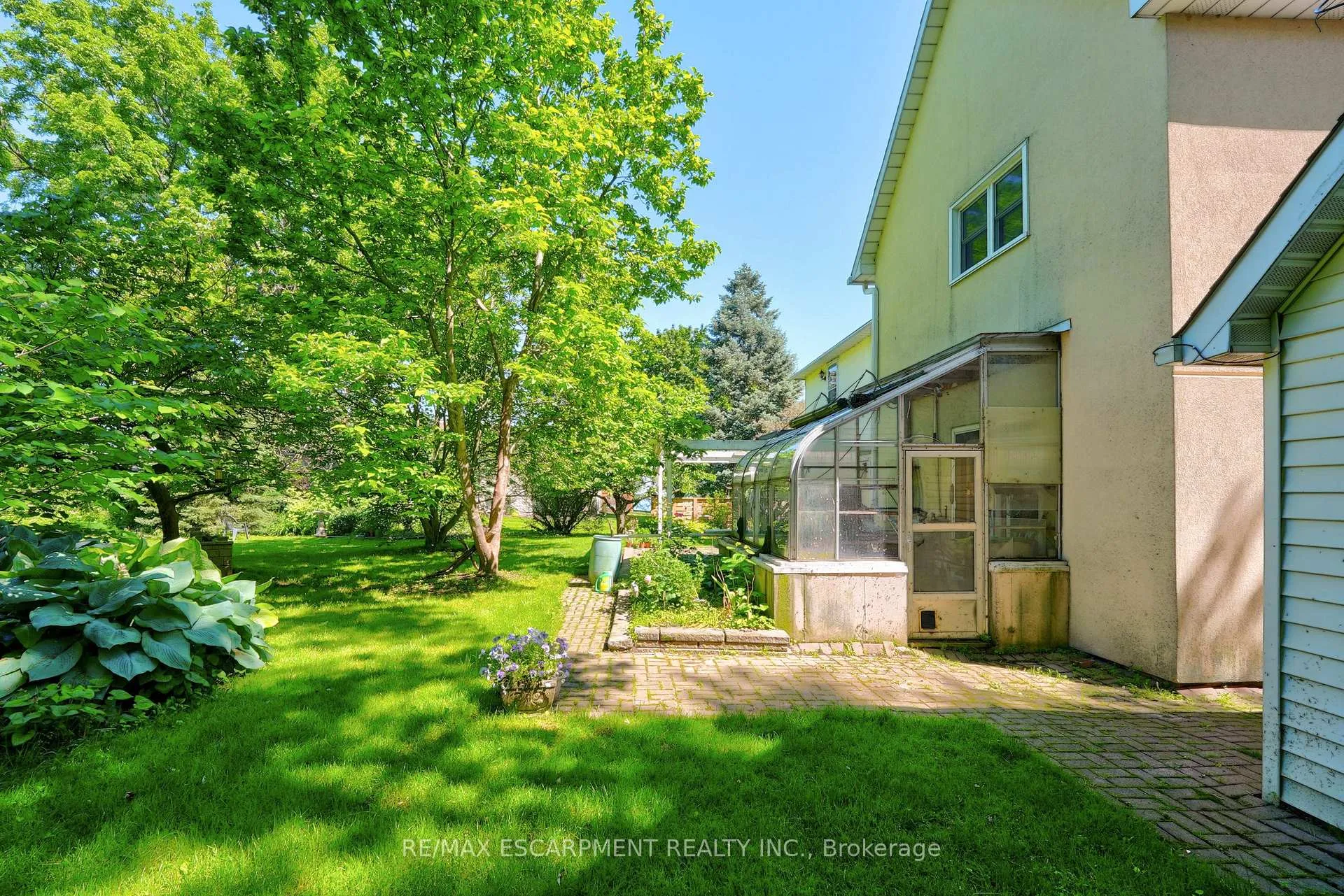 Photo 27 of 4956 Sann Road N, Lincoln, Lincoln Lake — HOMEH